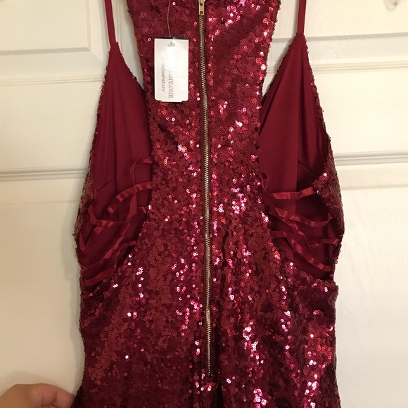 !NEW! Red Sparkly Dress - Picture 6 of 8